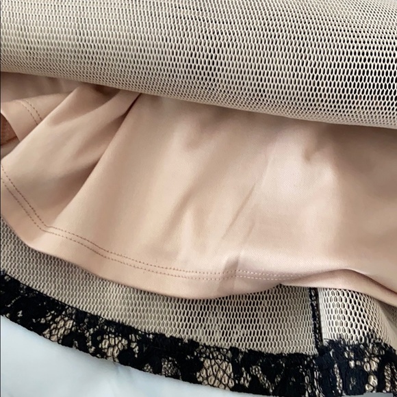 Lace Cocktail Dress - Picture 6 of 6